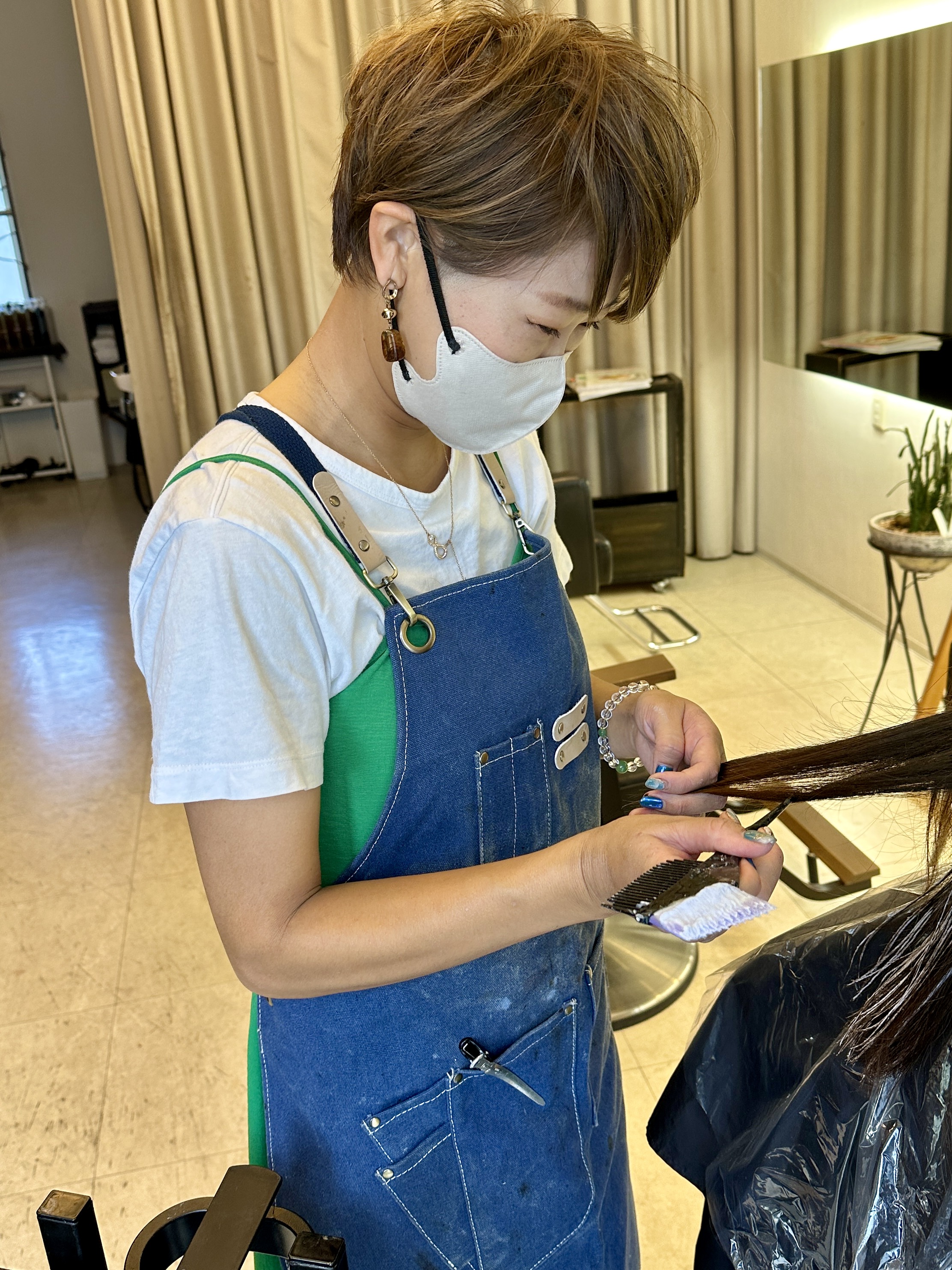 寒川沙耶/HAIR STYLIST